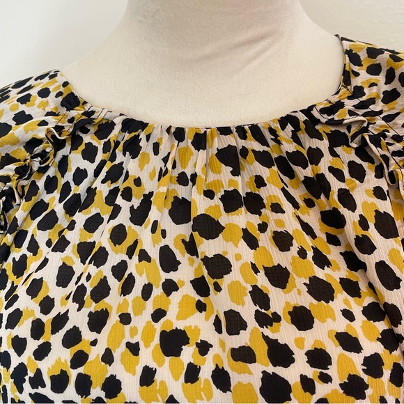 Ann Taylor Petite MP Leopard Animal Print Puff Sleeve Blouse Yellow Black - Picture 4 of 11
